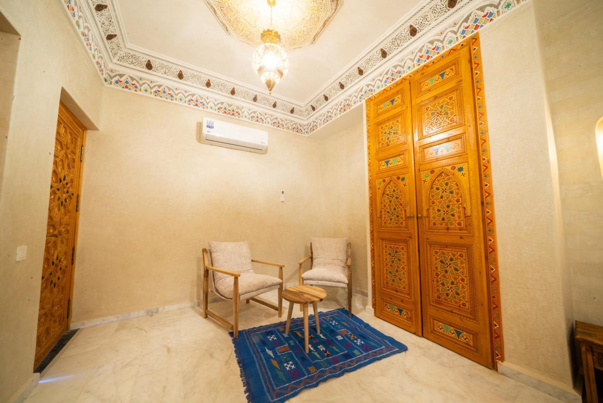 Riad Nadalinn Marrákes Kültér fotó